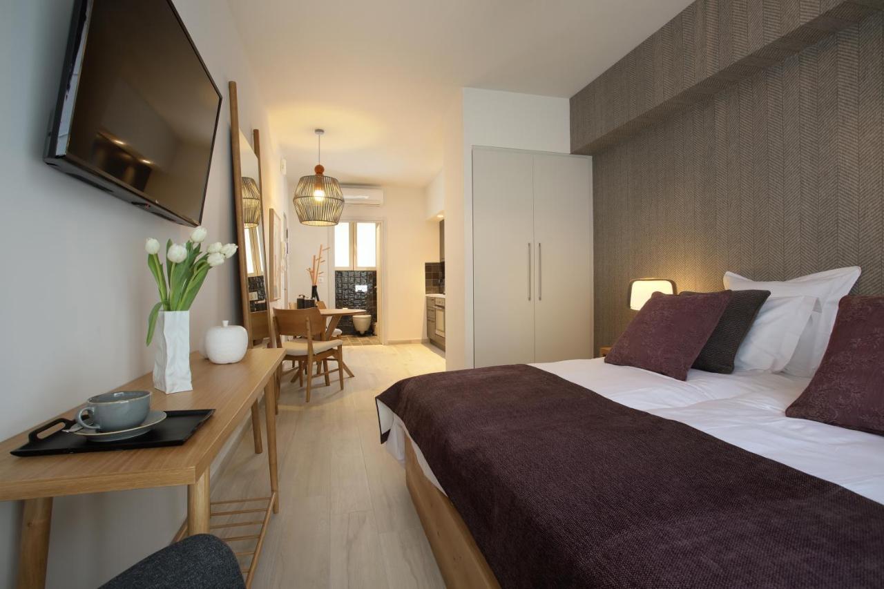 Happiness Lifestyle Suite Athena Bagian luar foto